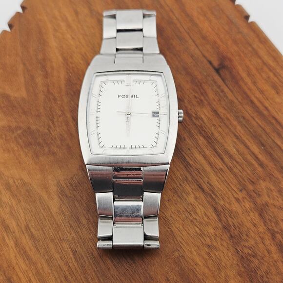Fossil Women's Silver Tone Arikitekt Watch Calendar Dial Wide Band FS-4025 - Picture 4 of 7